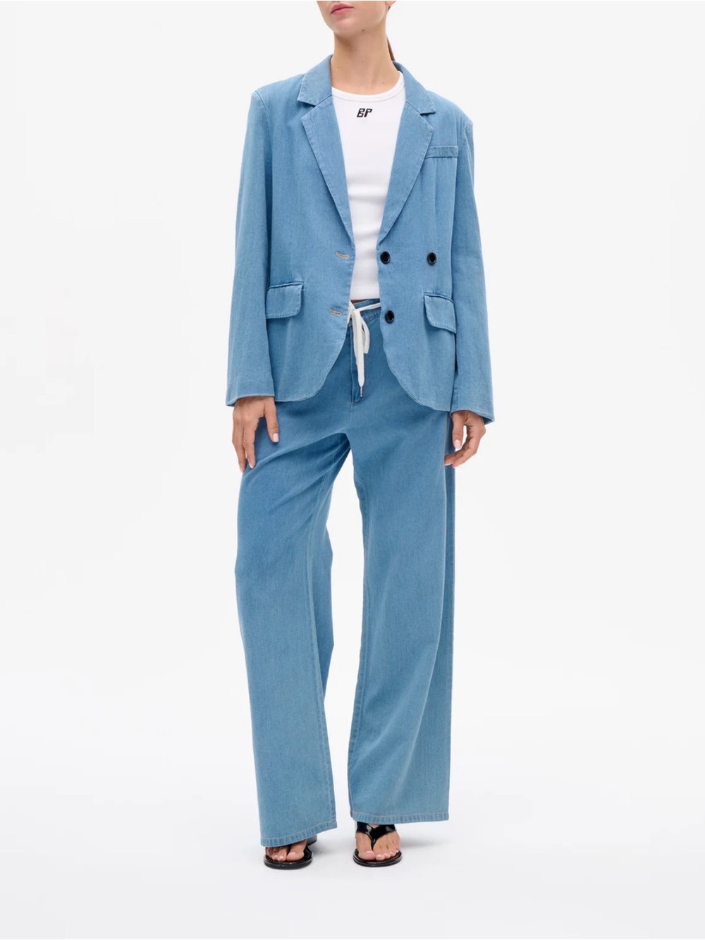 Baum und pferdgarten Light Blue Jean Women's Relaxed Blazer size US 6 NWT